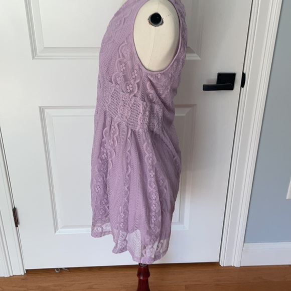 Francesca’s Blue Rain Lilac Lace Shift Dress - Picture 2 of 7